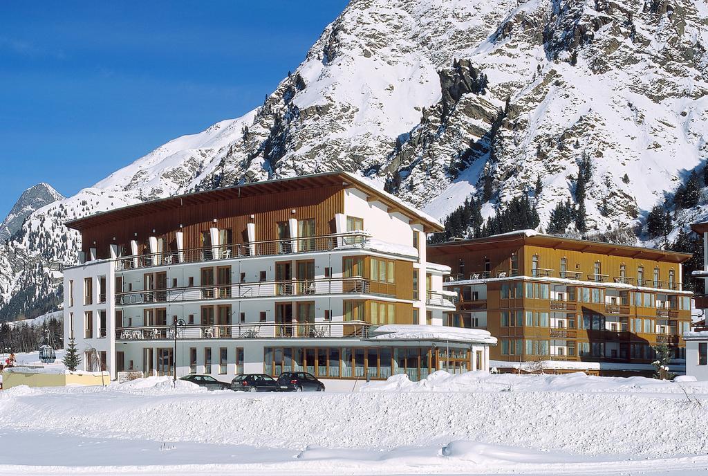 Hotel Vier Jahreszeiten 장크트 리온하드 임 피츠탈 외부 사진